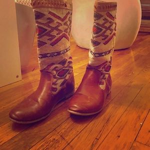 Barely Used Antiqued Boots!